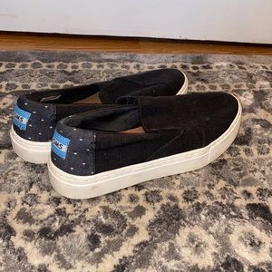 Toms slip on shoes with polka dots